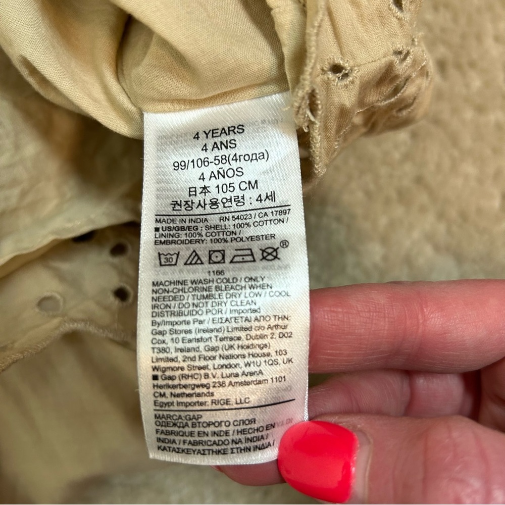 Baby Gap Beige Eyelet Dress - Picture 5 of 5